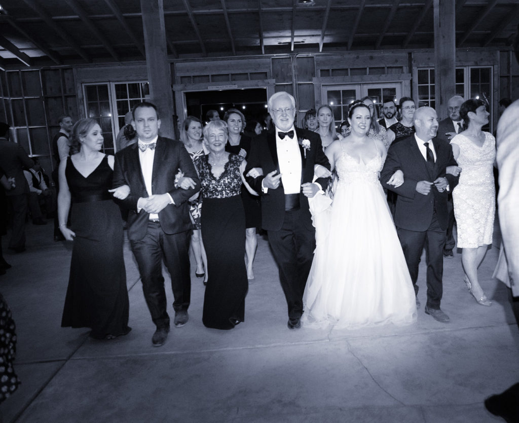 Dance with all guests at wedding